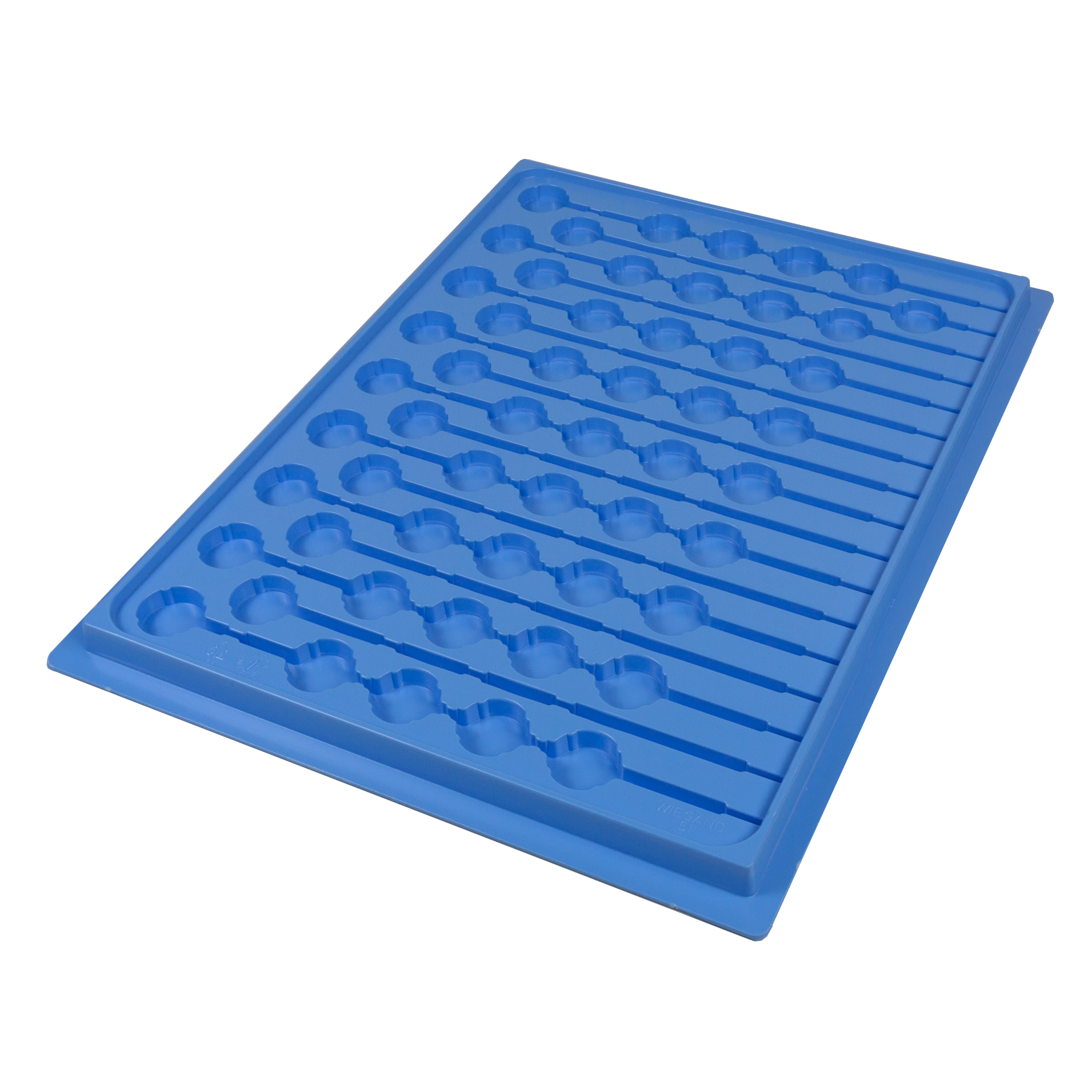 Distribution tray extended